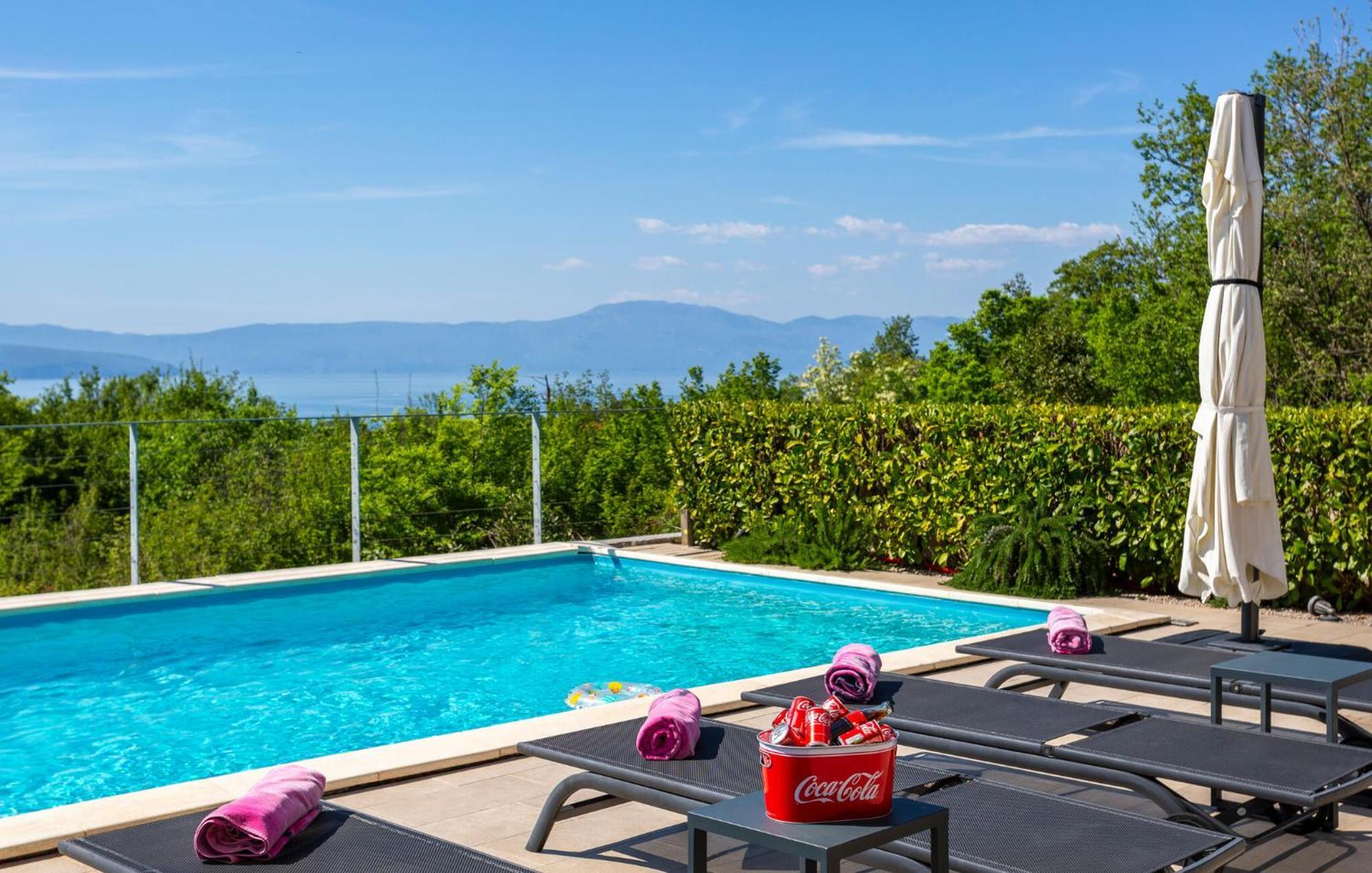 Casa vacanze Amazing In With Swimming Pool Malinska